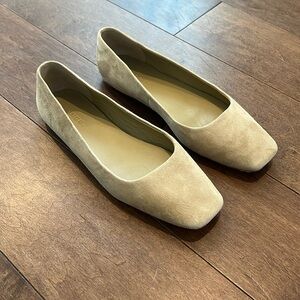 Vince Leah Square Toe Vero Cuoio Suede Ballet Flats size 38 / 7.5